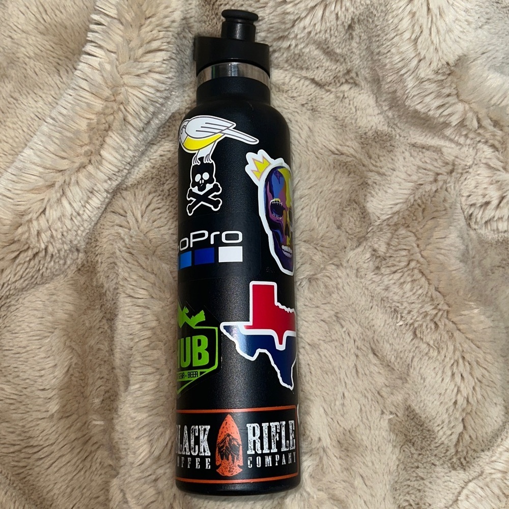 Hydro flask - Picture 4 of 8